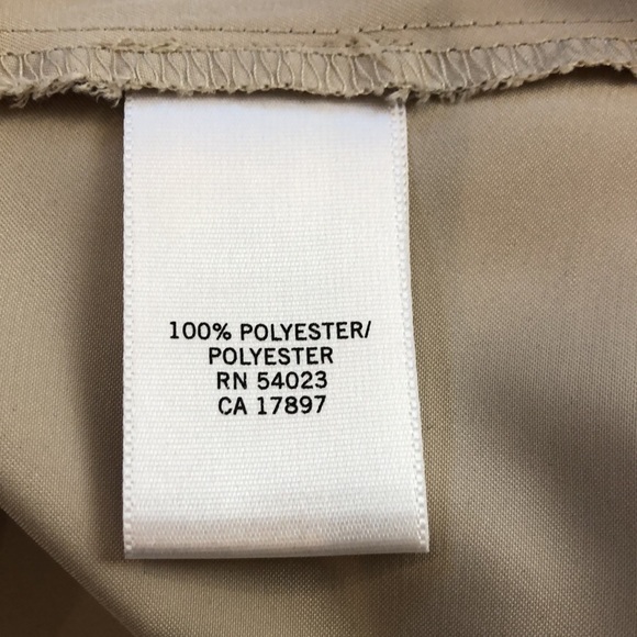 Banana Republic Champagne Ruffle Sleeve Blouse - Picture 4 of 4